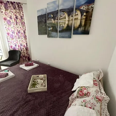 Apartment Lux *